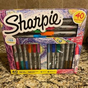 40pc Sharpie Set